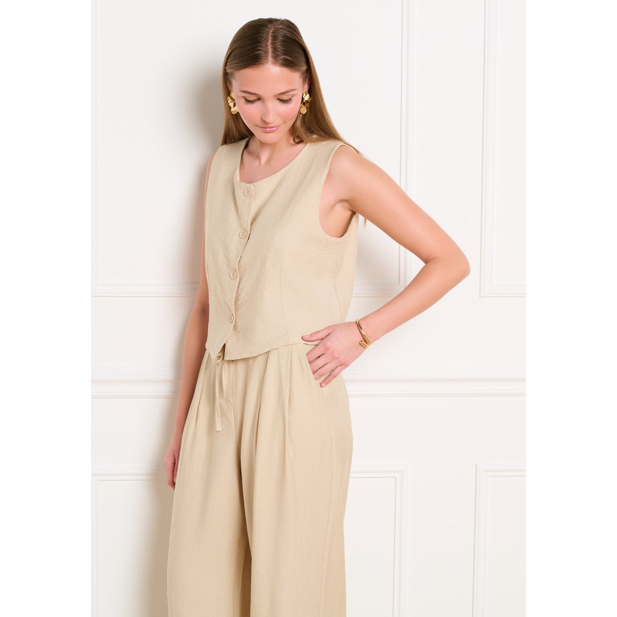 Gilet sans manches boutonné lt beige, LOLALIZA