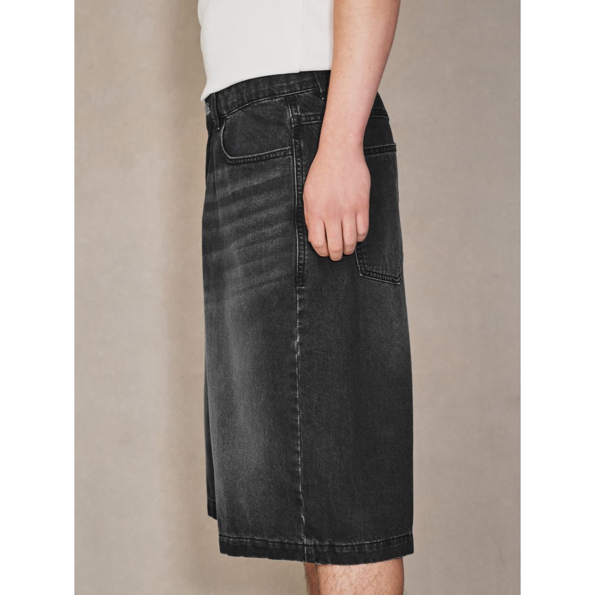 Jort large en denim noir, NEXT