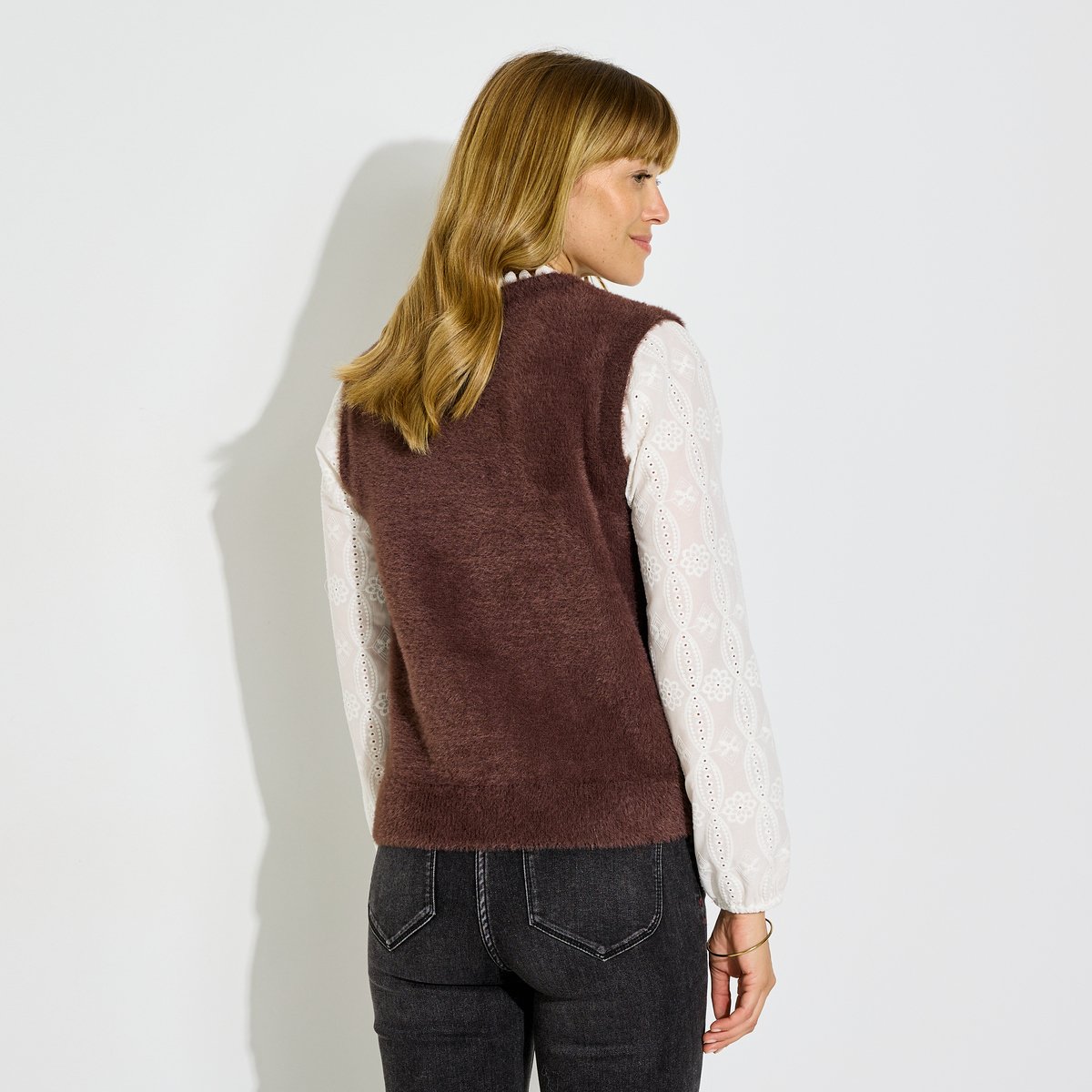Pull col montant manches ajourées marron chocolat, GRAIN DE MALICE