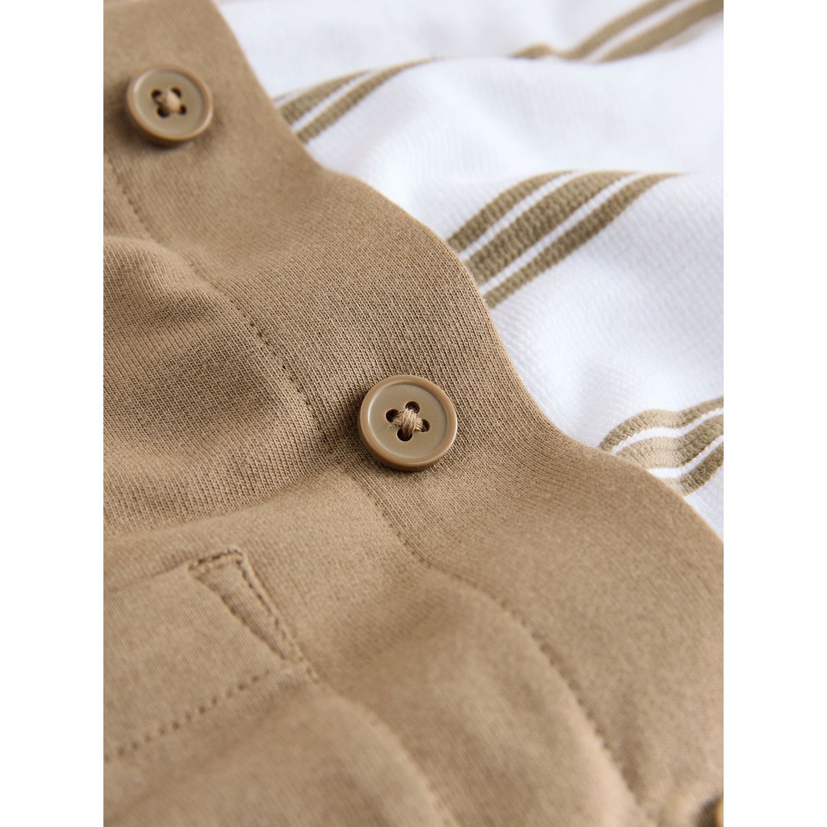 Chemise, t-shirt jersey et jogging, 3 pièces marron fauve, NEXT