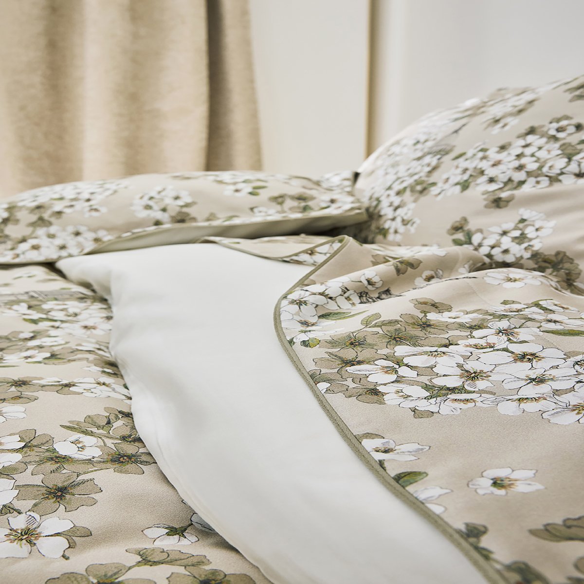 Drap plat imprimé en satin de coton bio, FINE FLEUR beige, ALEXANDRE TURPAULT