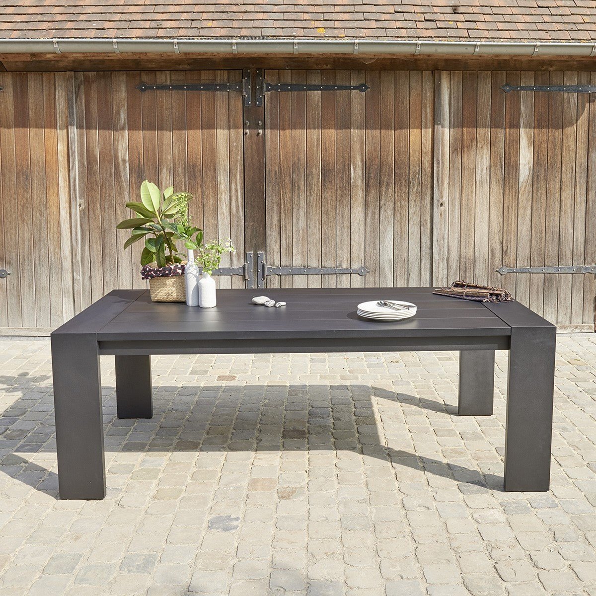 Table de jardin en aluminium noir 6 places IBIZA noir, BERAH GETAH