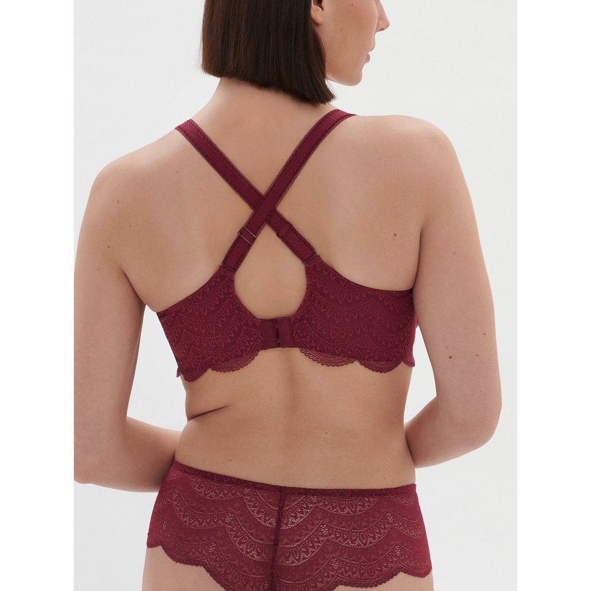 Soutien-gorge avec armatures emboitant, KARMA rouge, SIMONE PERELE
