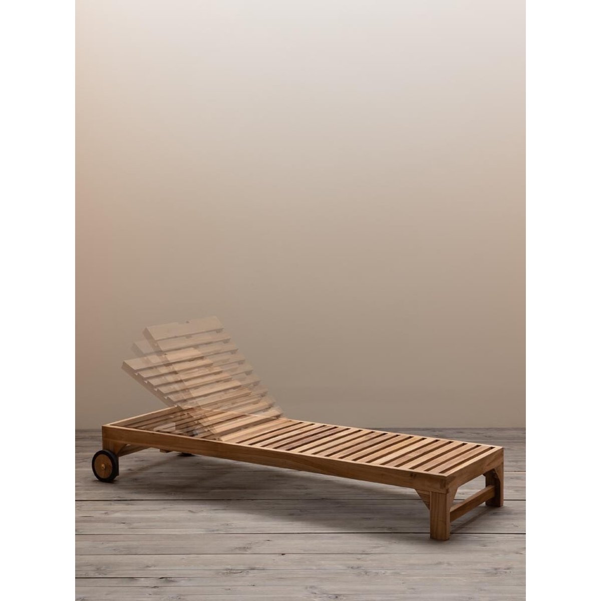 Chaise longue en teck TIRAMA bois clair, CHEHOMA