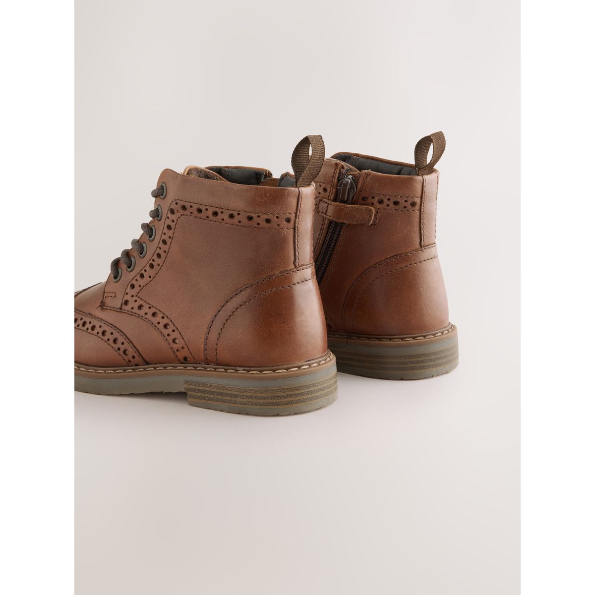 Bottines richelieu en cuir à lacets marron fauve, NEXT