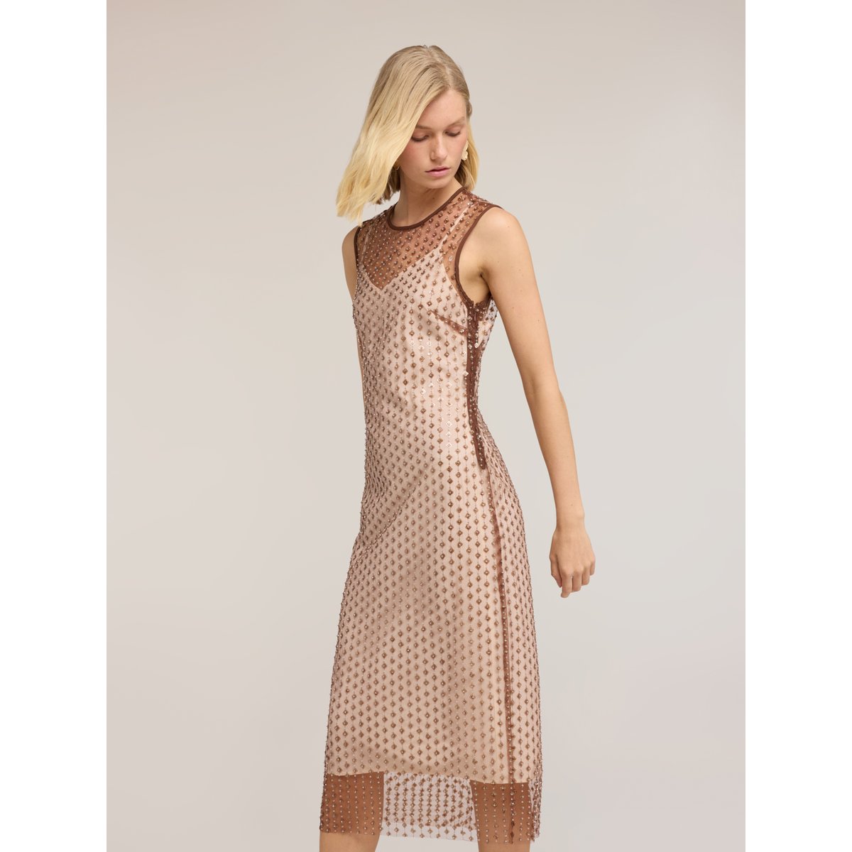 Robe fourreau brodée beige, MOTIVI