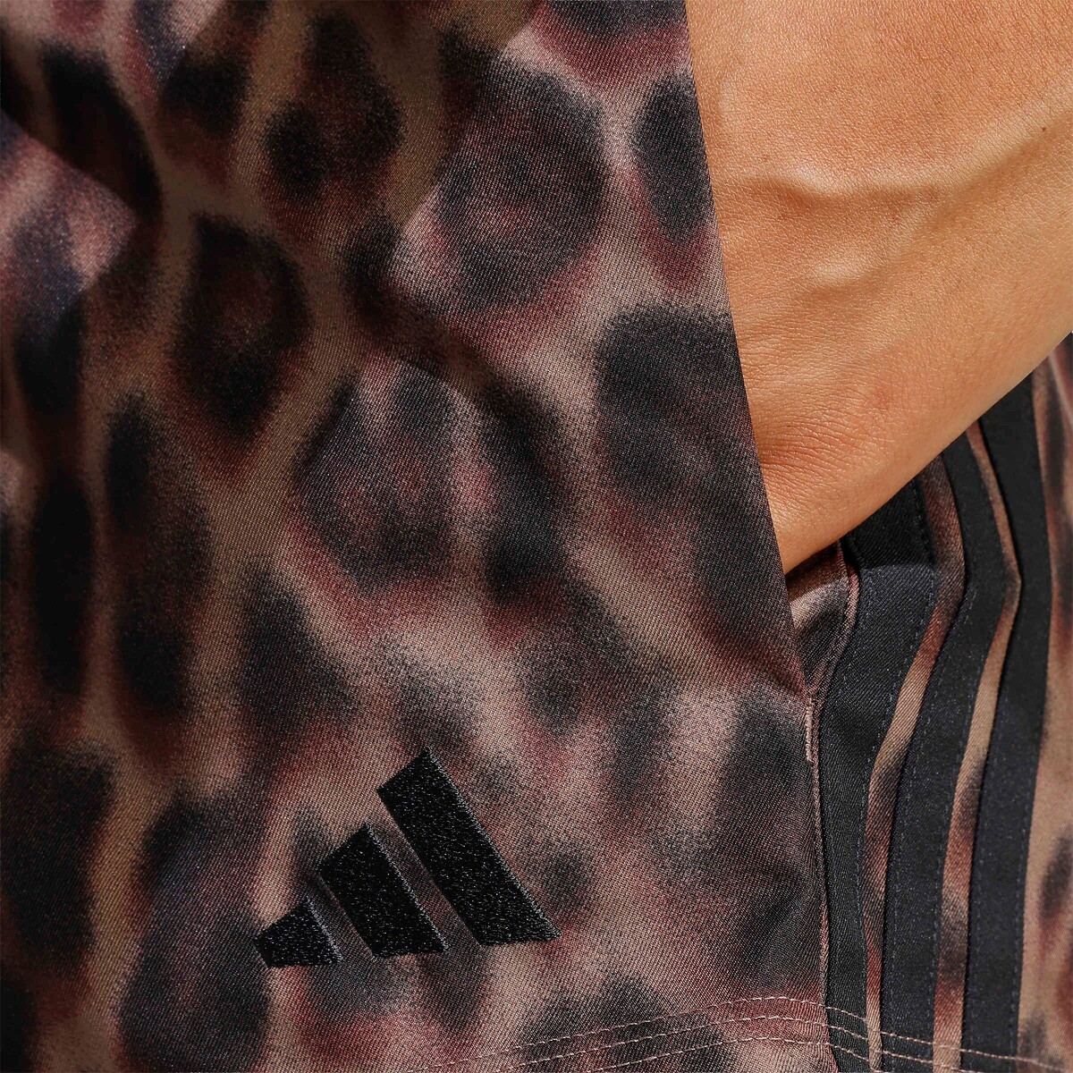 Shorts mit Leopardenmuster Essentials 3 Stripes leopardenmuster, ADIDAS SPORTSWEAR