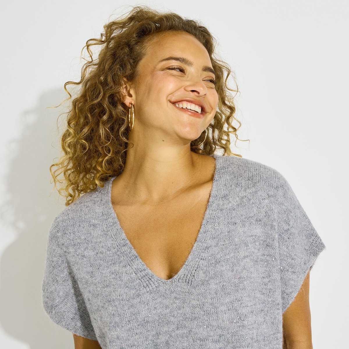 Pull sans manches col V gris, GRAIN DE MALICE