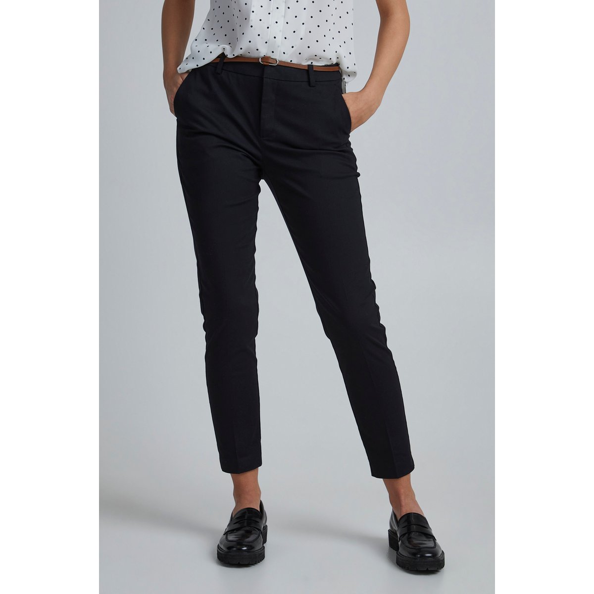 Pantalon tailleur coupe slim à longueur cheville noir, B.YOUNG