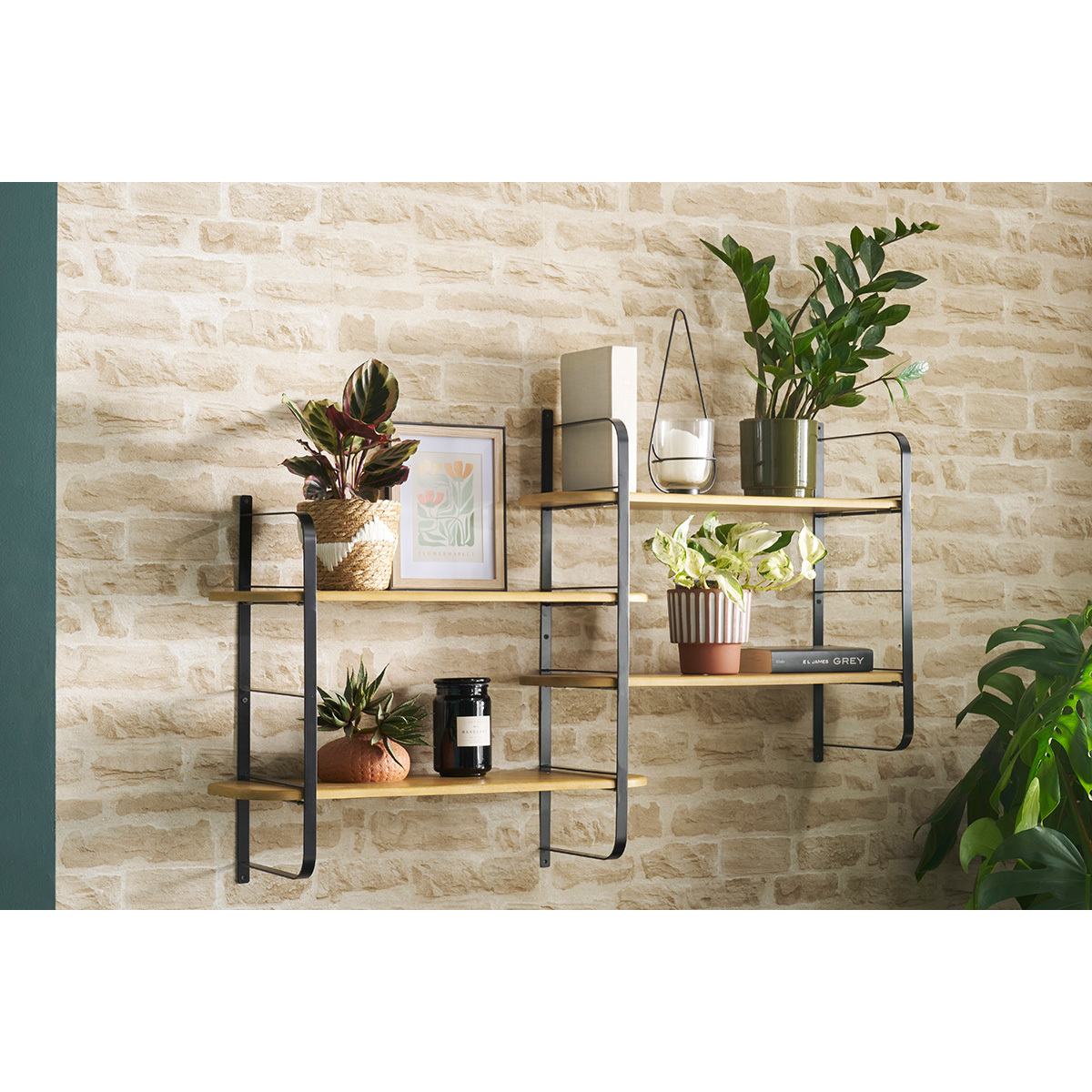 Étagère murale en bois manguier massif et métal noir L122 cm AKINA chêne clair, MILIBOO