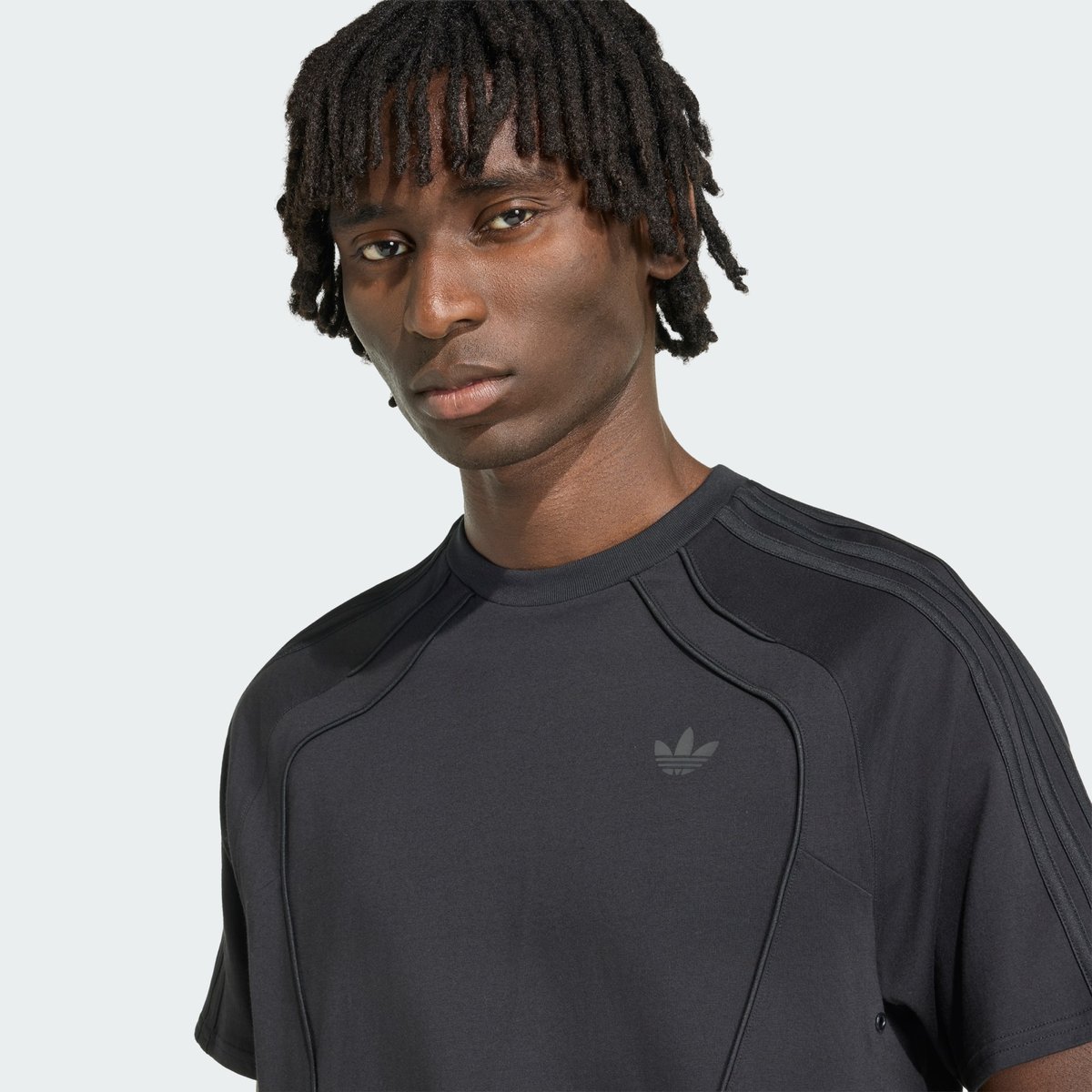 T-Shirt Spacer Cutline Teamgeist 26 T-Shirt Spacer Cutline Teamgeist 26 black, adidas Originals