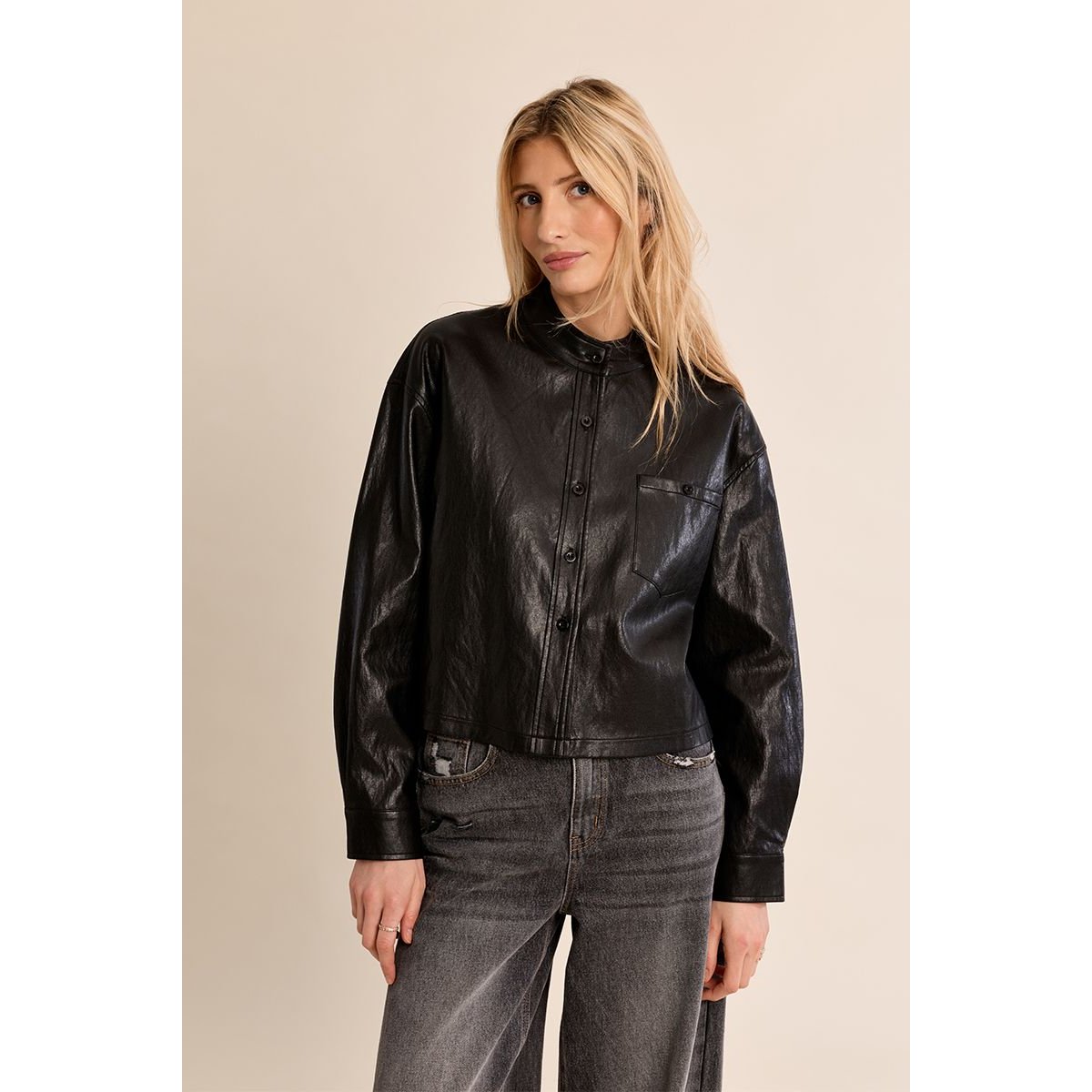 Veste en simili-cuir courte noir, MOLLY BRACKEN