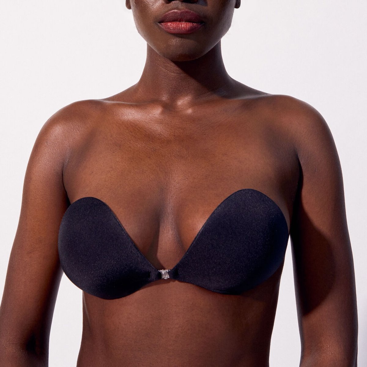 Soutien-gorge adhésif sans bretelles BACKLESSIZ noir, UNDIZ