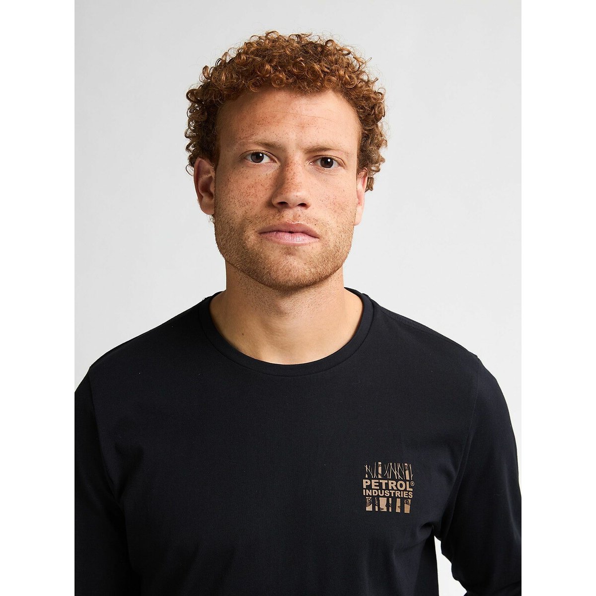 Long Sleeve T-Shirt with Chest Logo black, PETROL INDUSTRIES