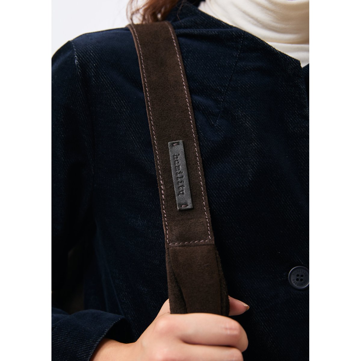 Sac hobo en daim chocolat, HUMILITY