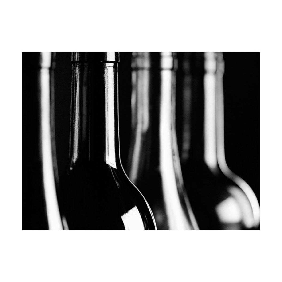 Papier peint intissé panoramique Motifs de cuisine Bouteilles de vin noir, EDEN