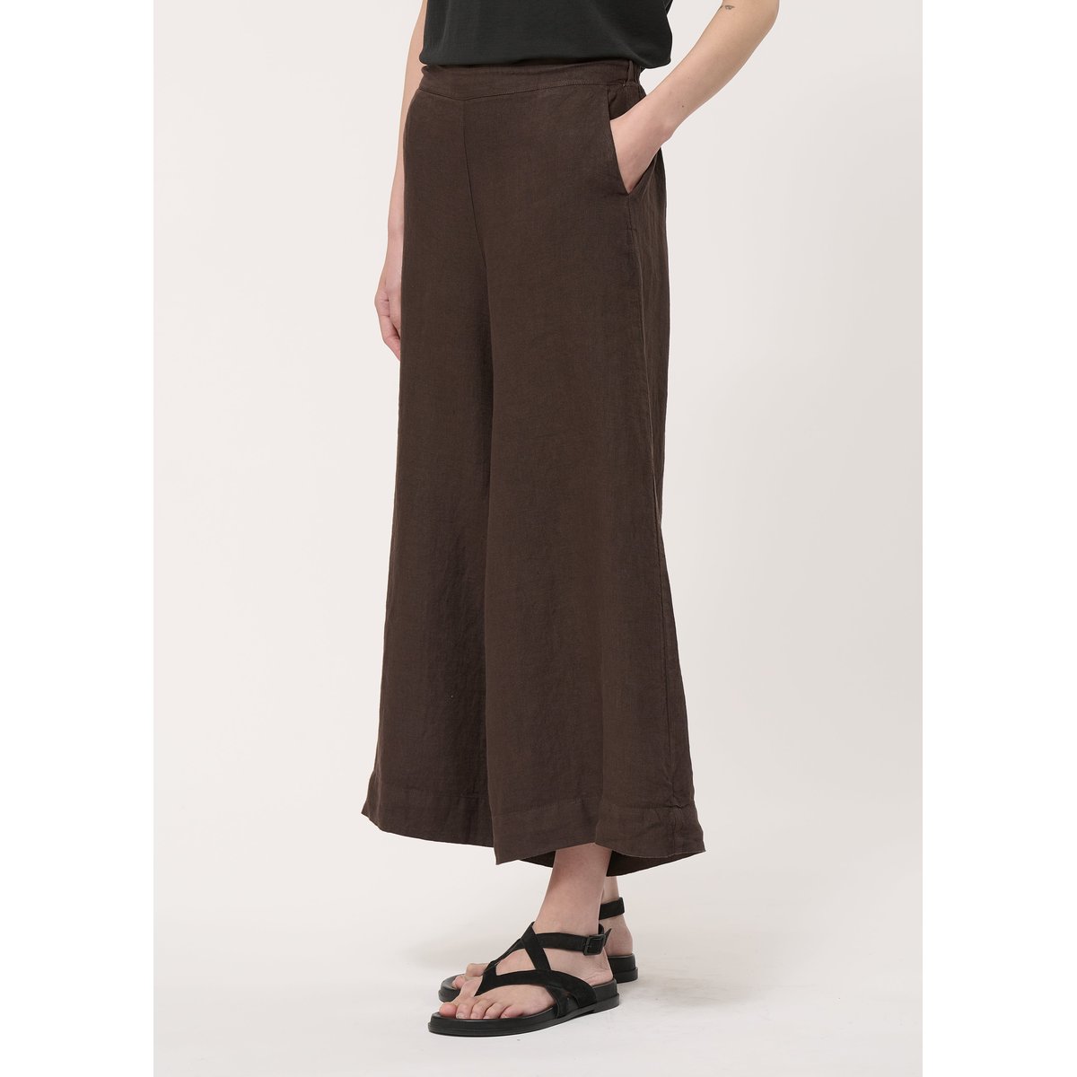Pantalon cropped en lin chocolat, HUMILITY
