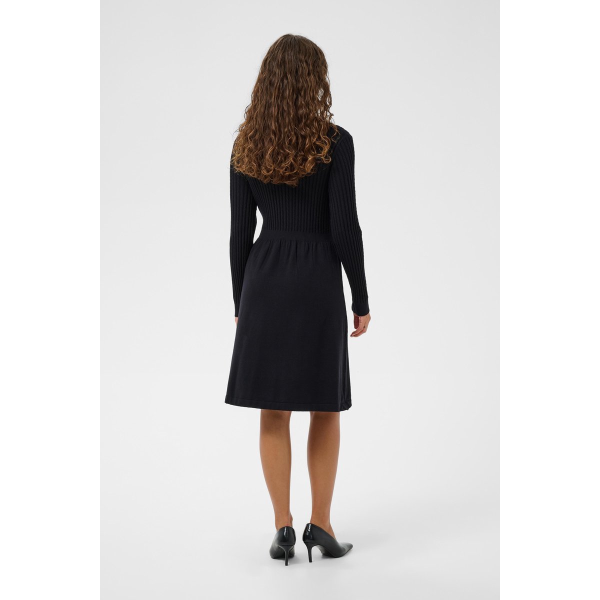 Robe noir, CULTURE