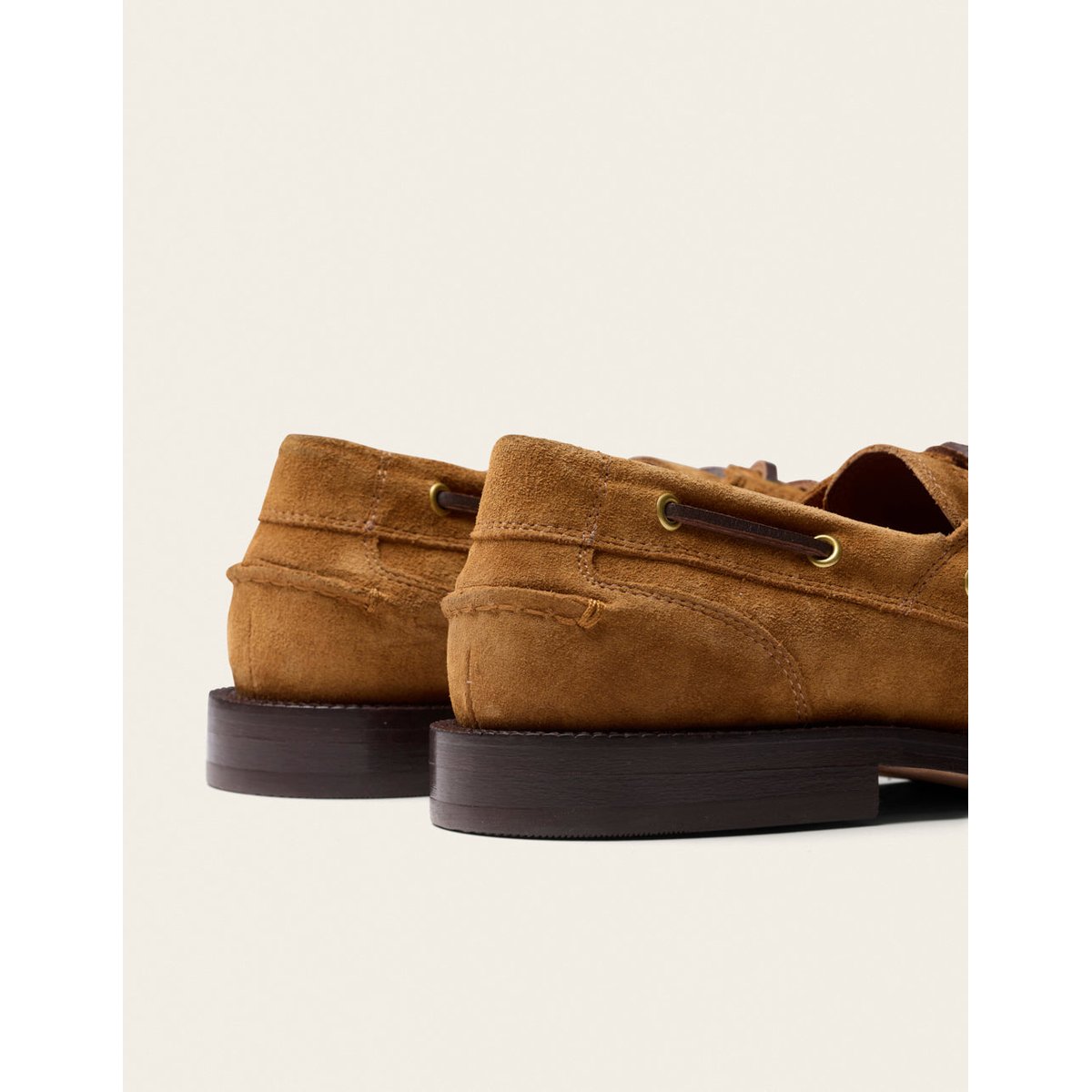 Chaussures Bateau KINTO suède ambre, ODAJE