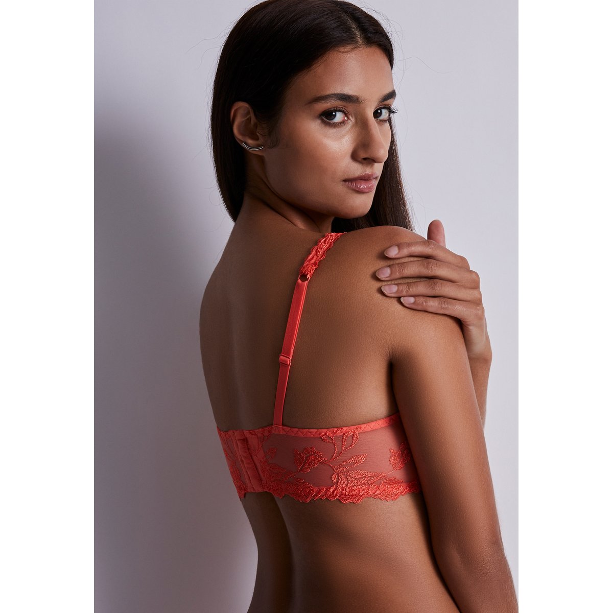 Soutien gorge Corbeille avec armatures Softesence rouge, AUBADE