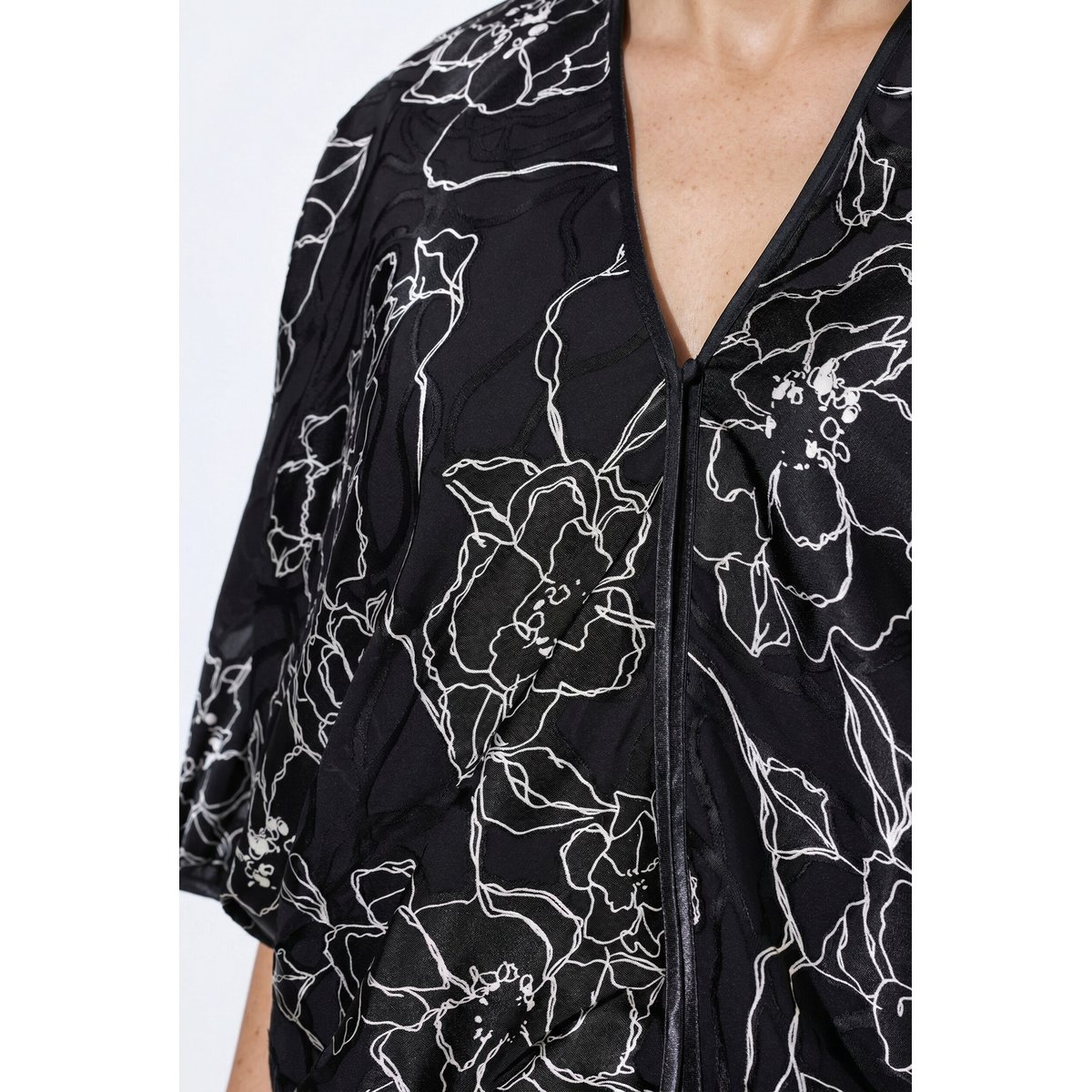 Boléro en soie mélangée, coupe oversize noir, ULLA POPKEN