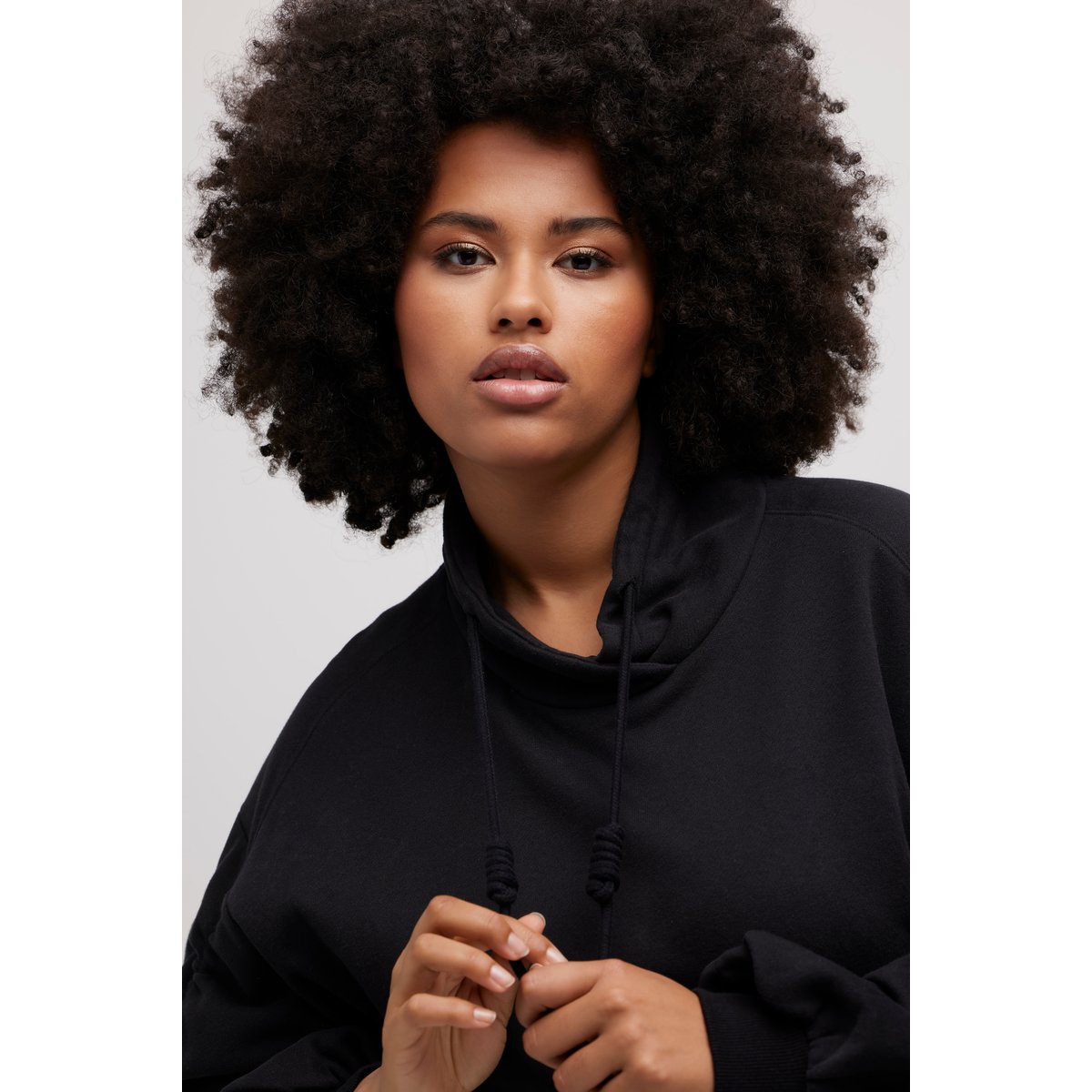 Sweat-shirt oversize à manches longues noir, ULLA POPKEN