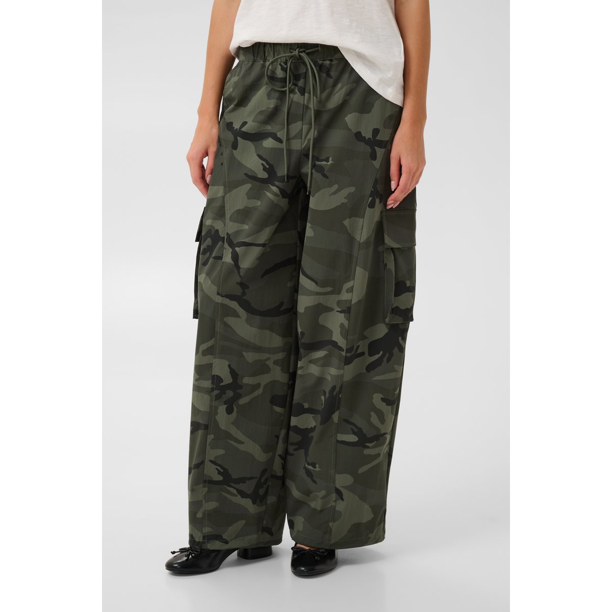 Pantalon casual vert camouflage, CULTURE