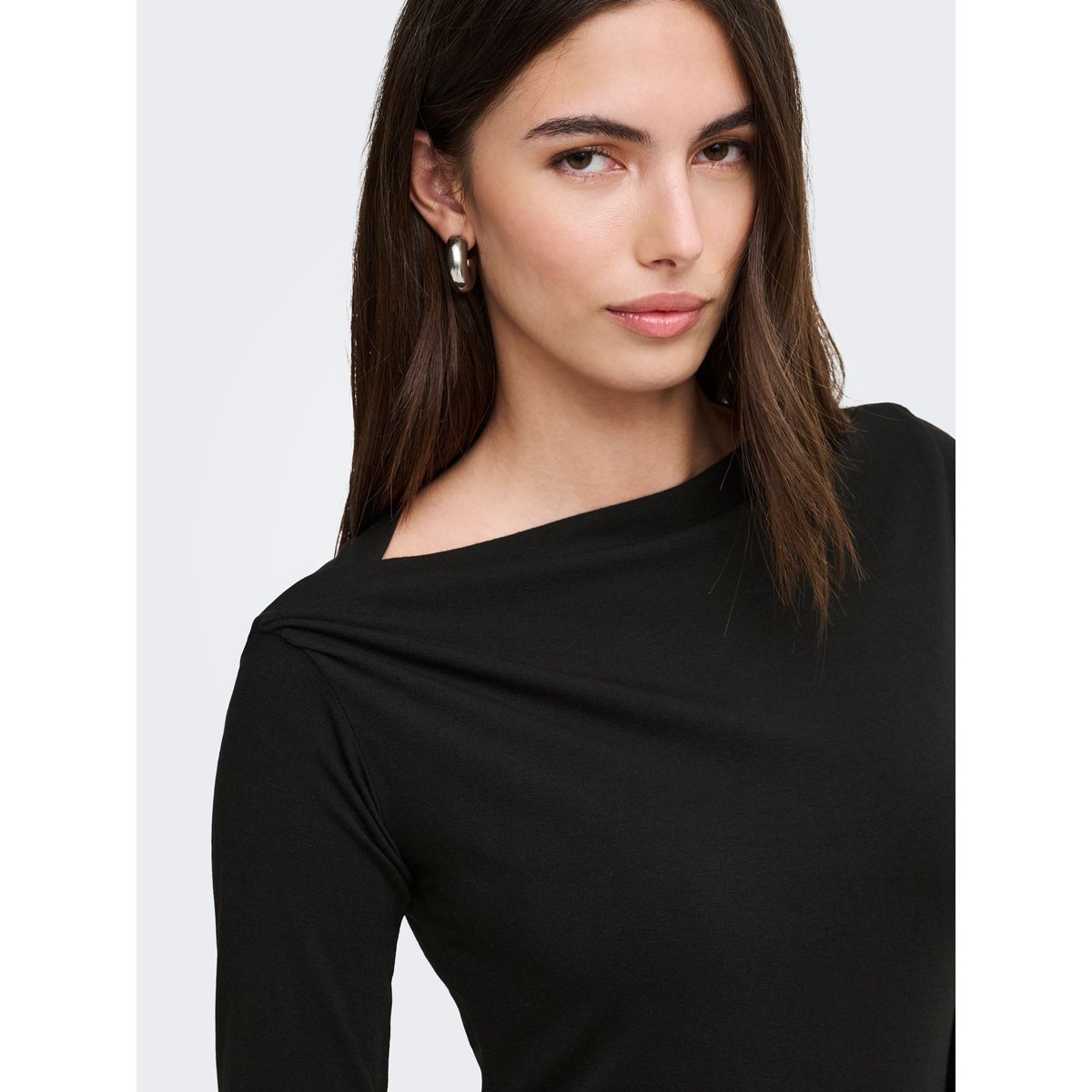 Top black 1, ONLY