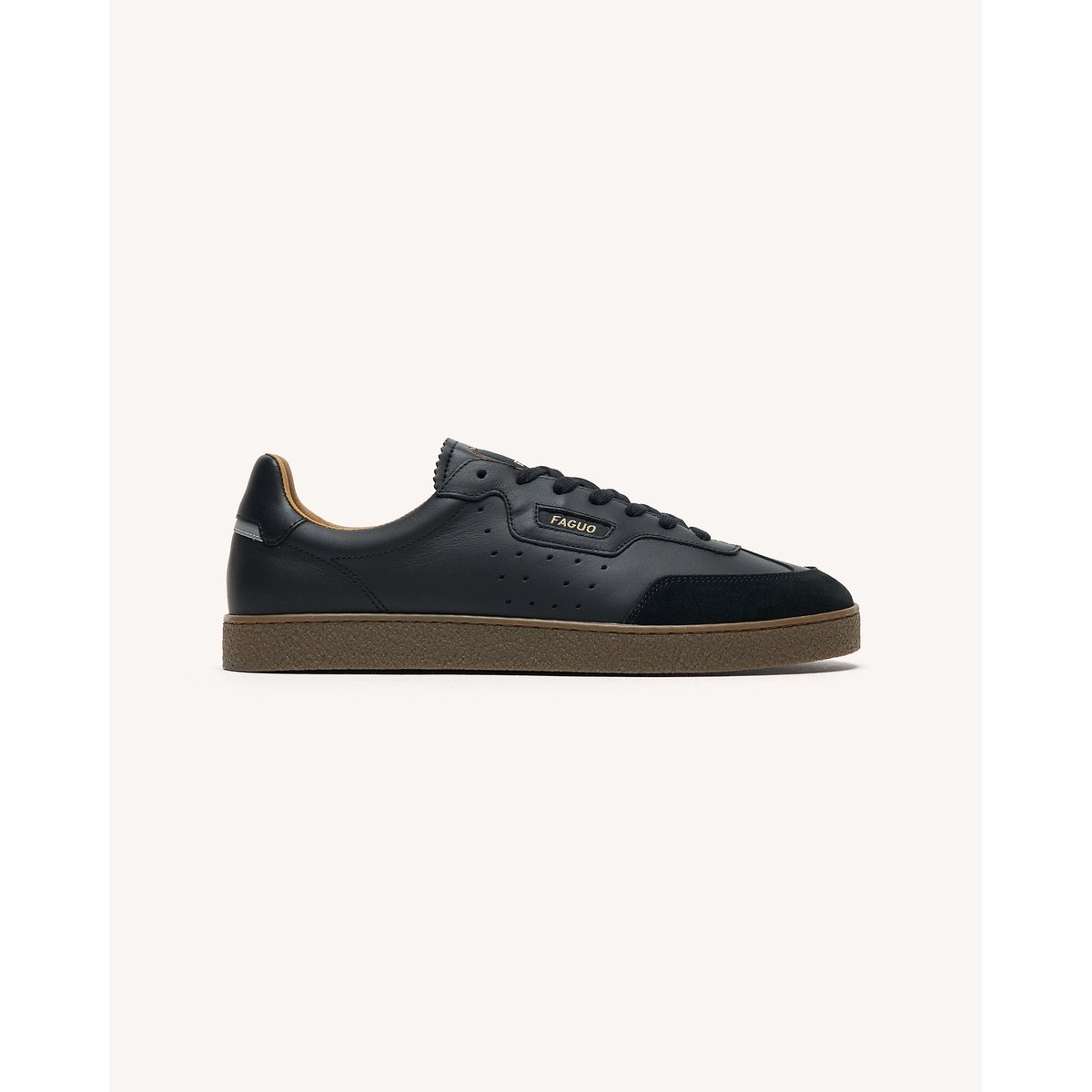 Baskets basses en cuir noir, FAGUO