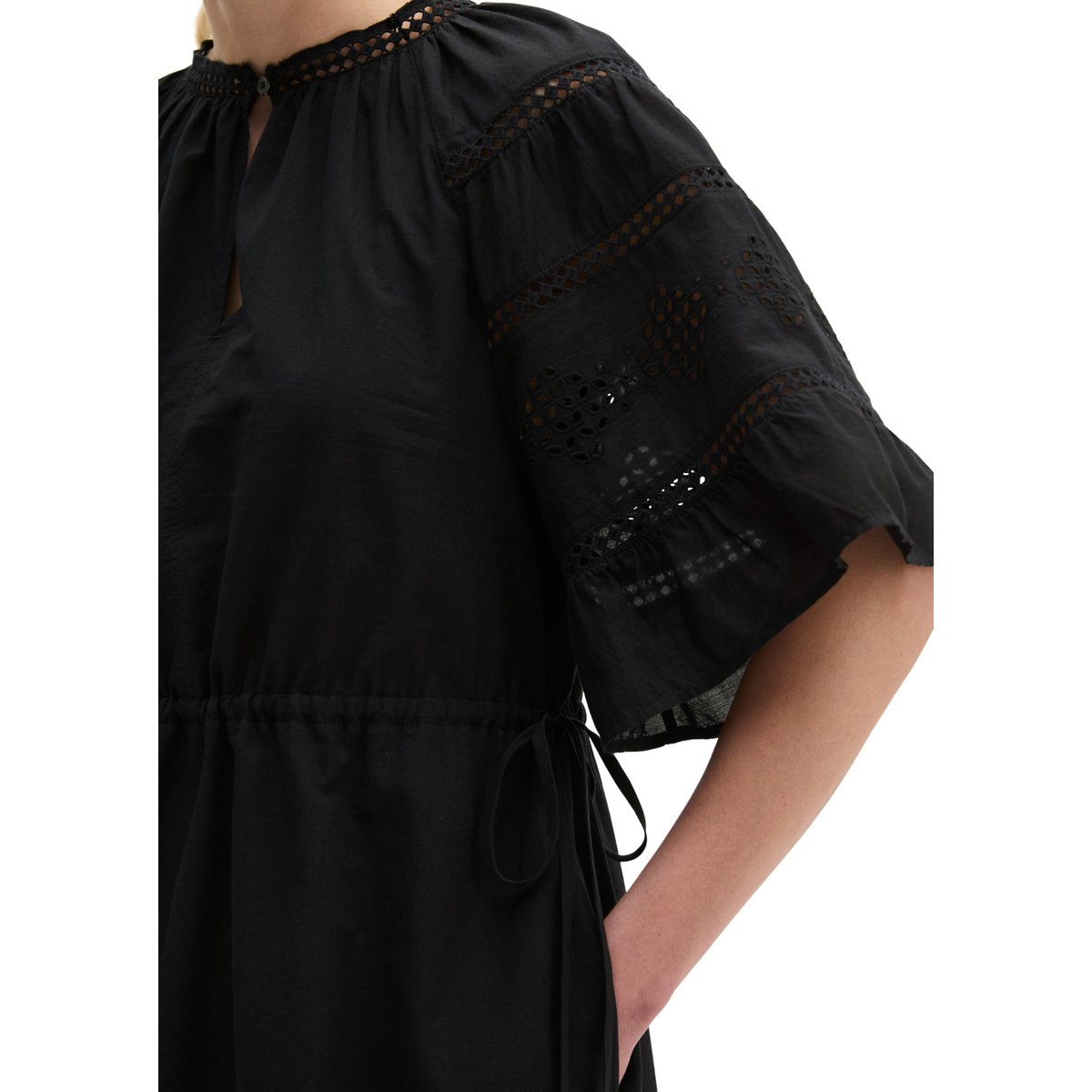 Robe boho de style folklorique loose en voile de coton brodé noir, MARC O'POLO