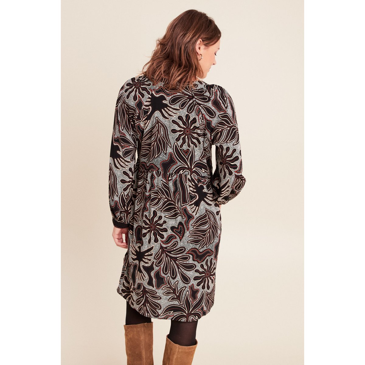 Robe fluide col v manches longues noir, BREAL