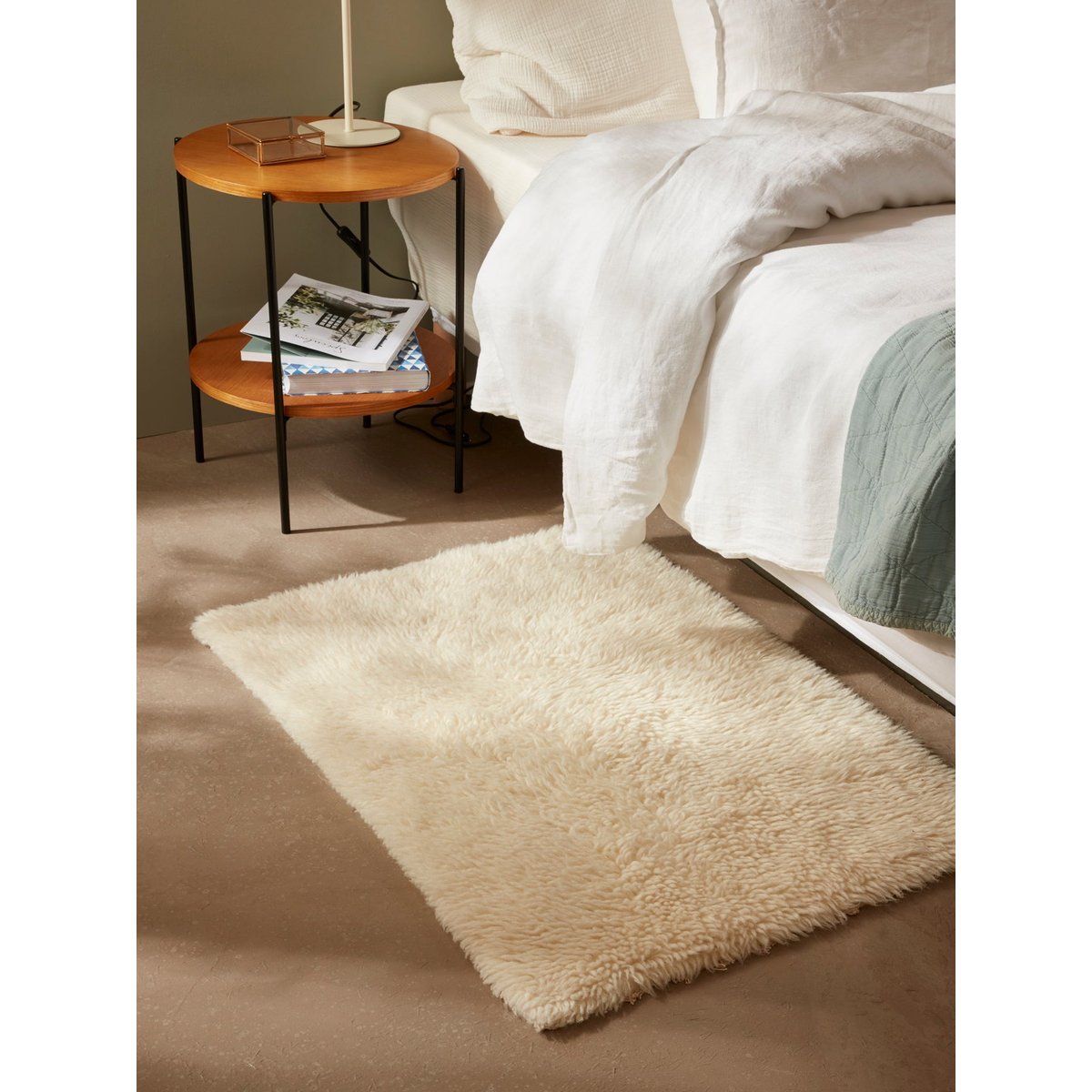 Petit tapis poils longs pure laine beige clair uni, CYRILLUS