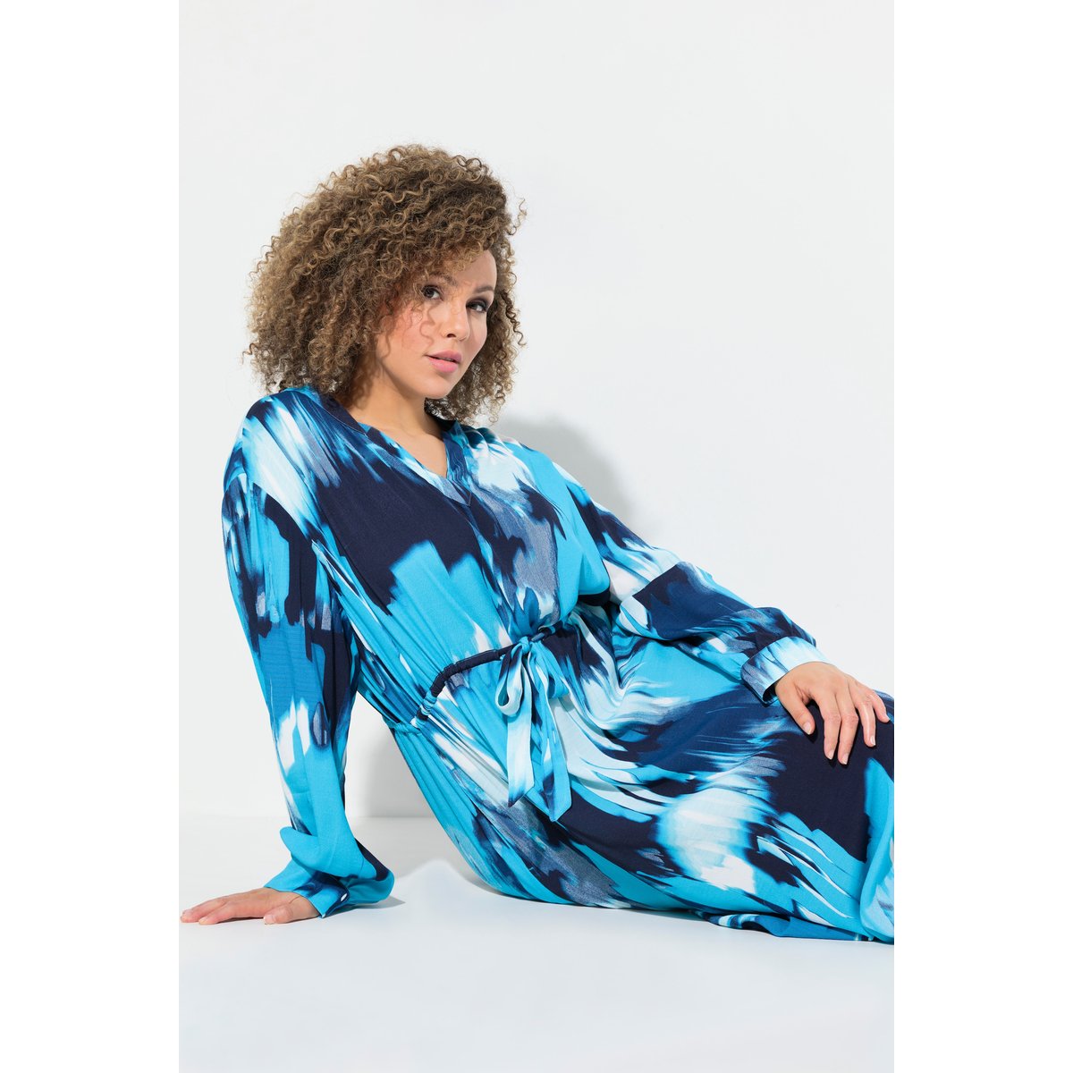 Robe maxi oversize en crêpe aigue-marine, ULLA POPKEN