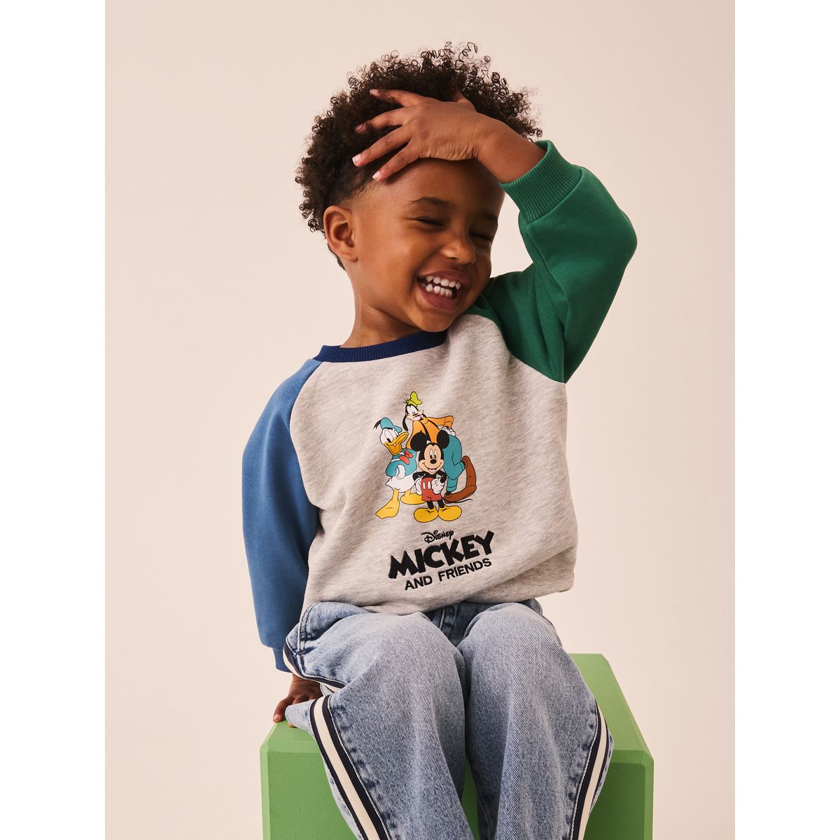 Sweat ras du cou à imprimé mickey mouse bloc de couleur grise, NEXT
