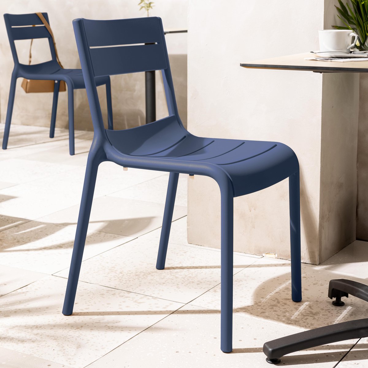 Lot de 4 chaises de terrasse en plastique, PANAME bleu canard, OVIALA