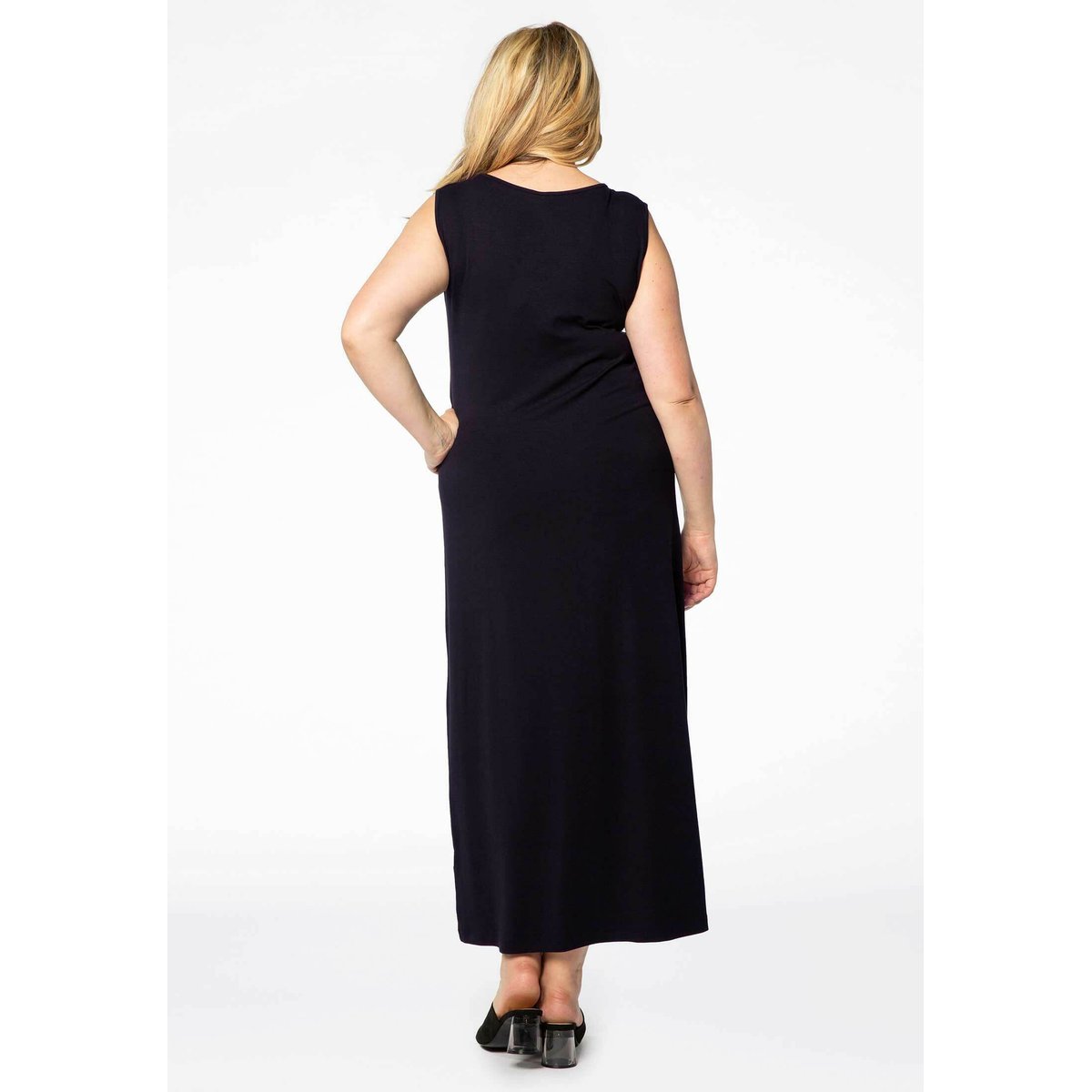 Robe maxi avec v-cou marine, YOEK