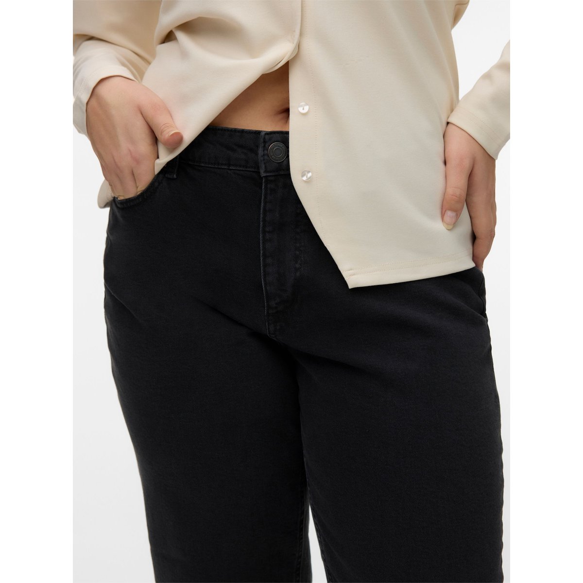 Jean Mom black denim, VERO MODA