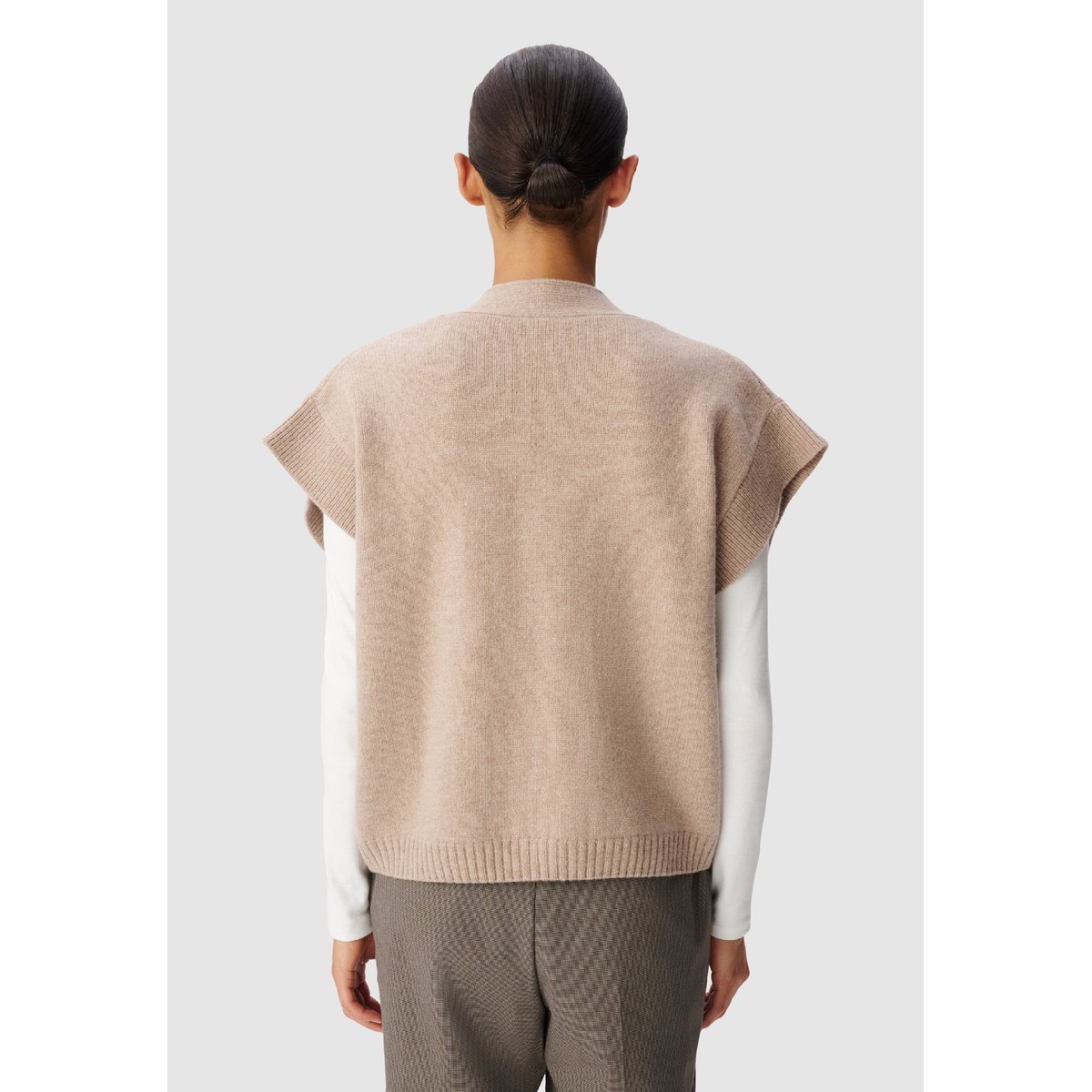 Cardigan sans manches tricot 100% laine beige, IKKS