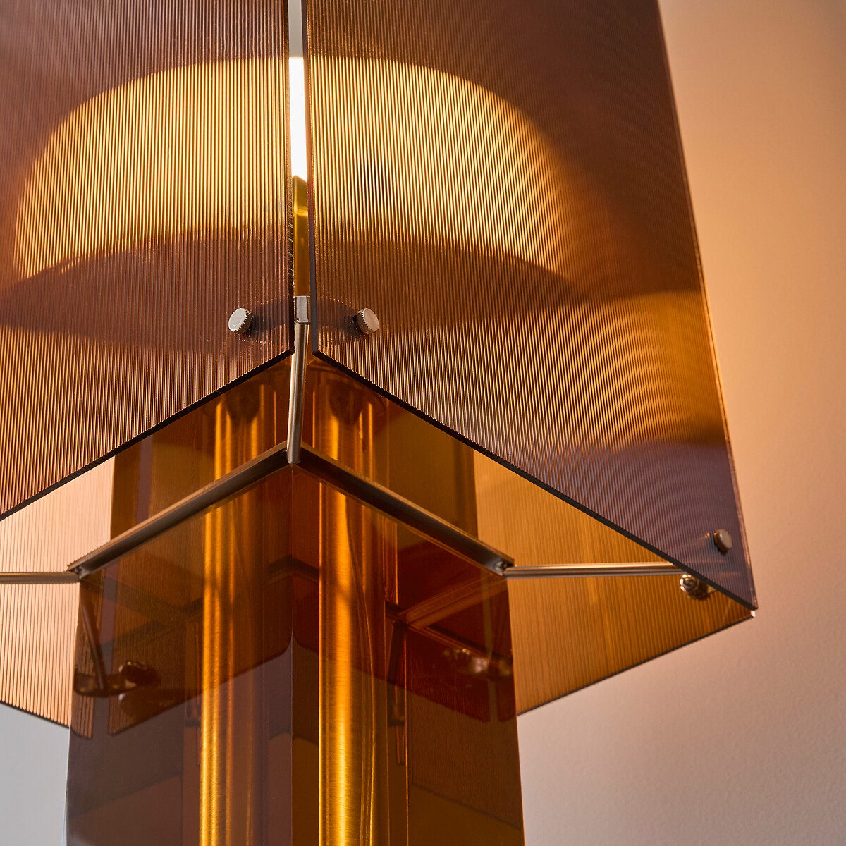 Akrilona Colourful Acrylic Lamp amber brown, AM.PM