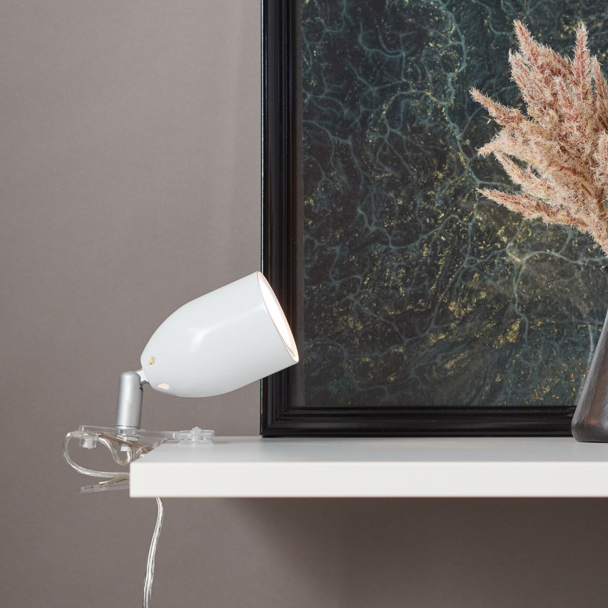 Lampe    LEO blanc, BRILLIANT