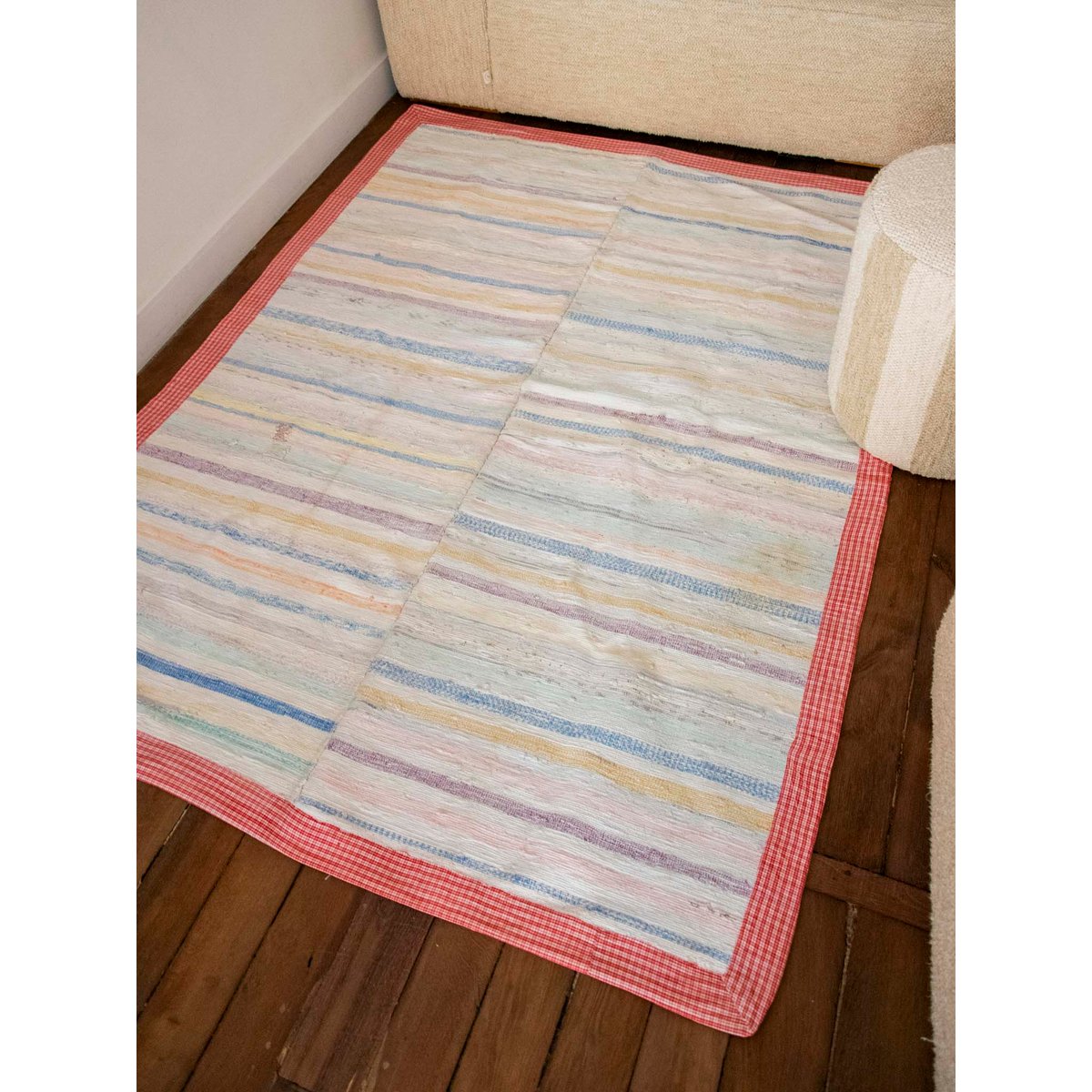 Tapis au rebord à carreaux Olivier N°115 - Bon état rouge, DEBONGOUT
