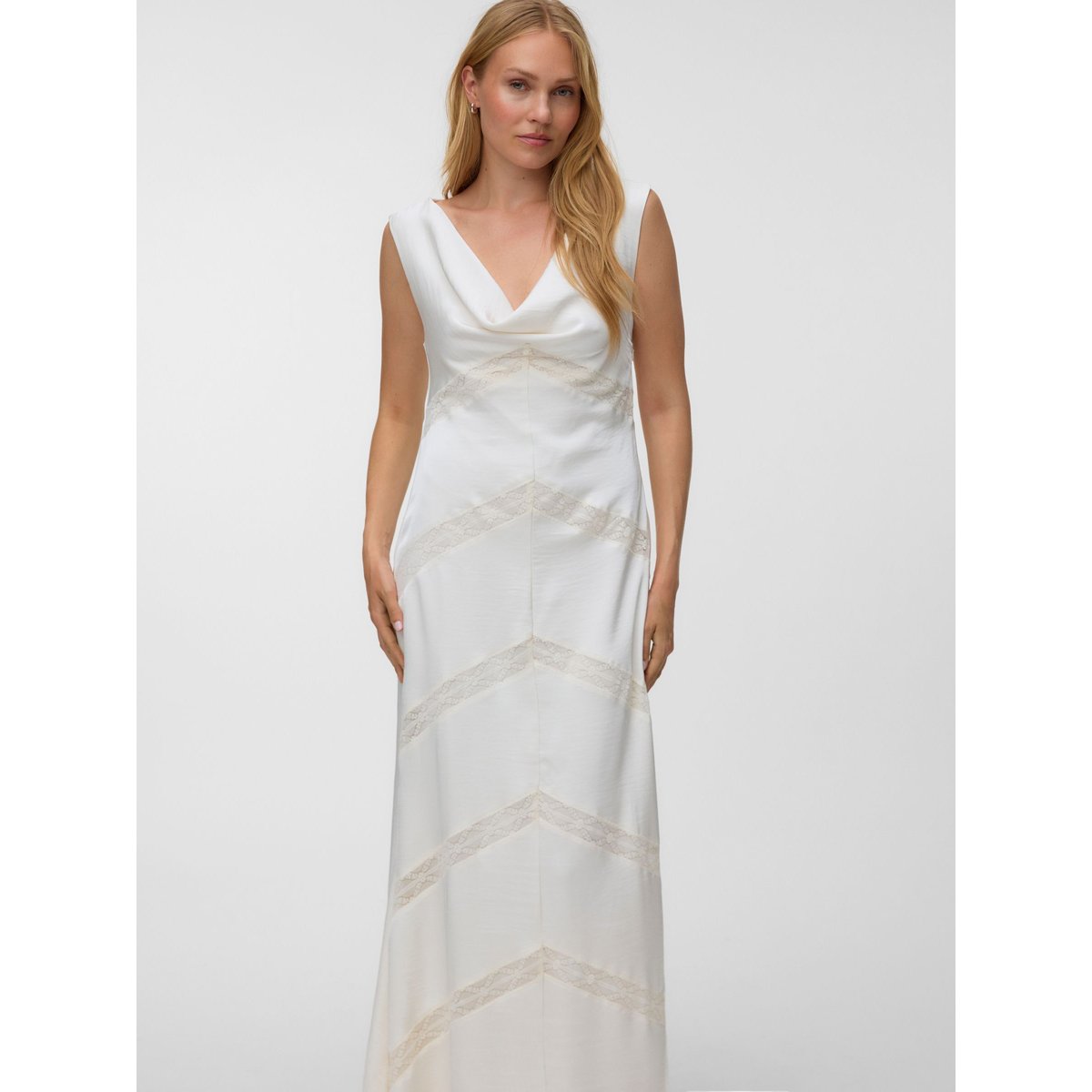 Robe cloud dancer, VERO MODA
