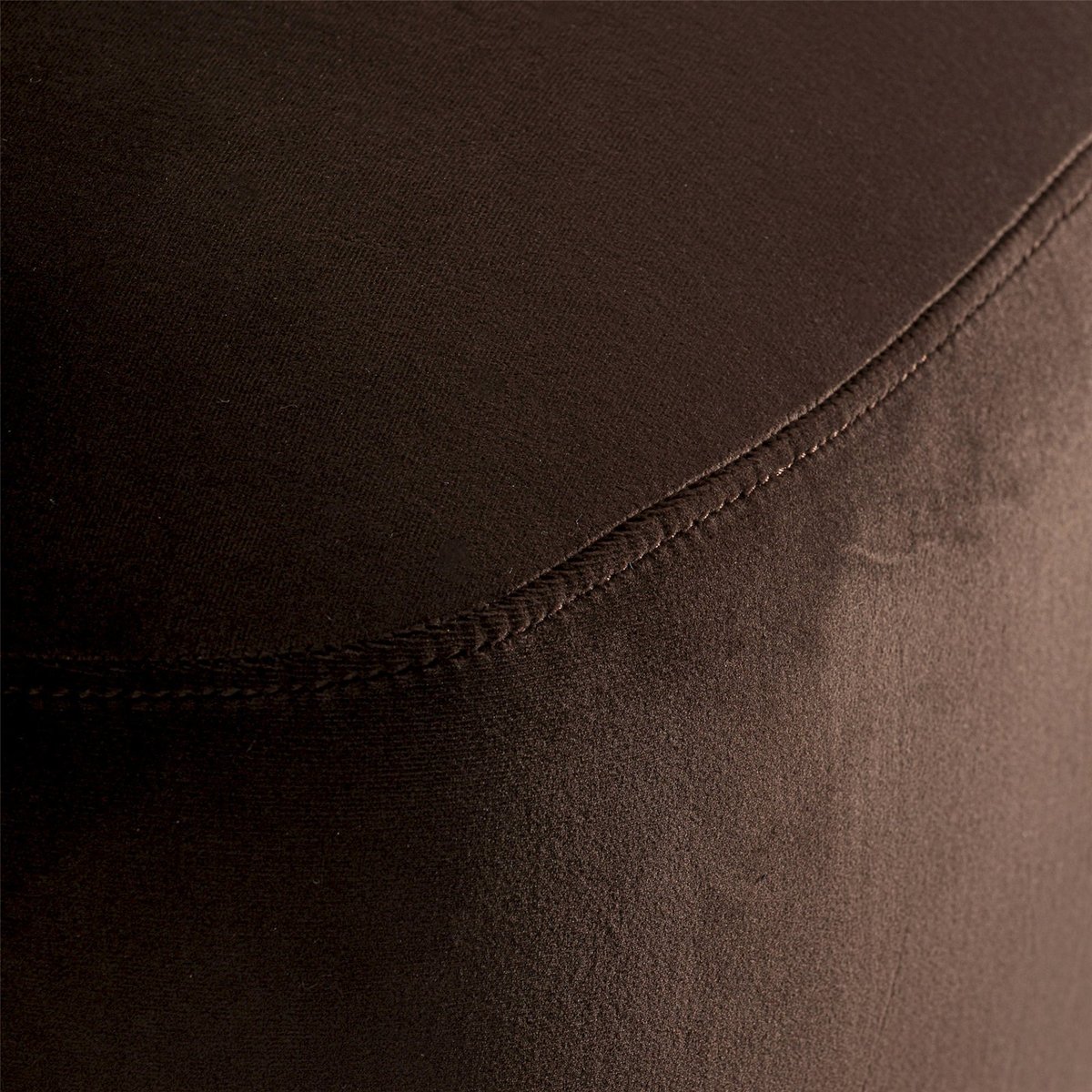 Fauteuil contemporain en velours chocolat, RECOLLECTION