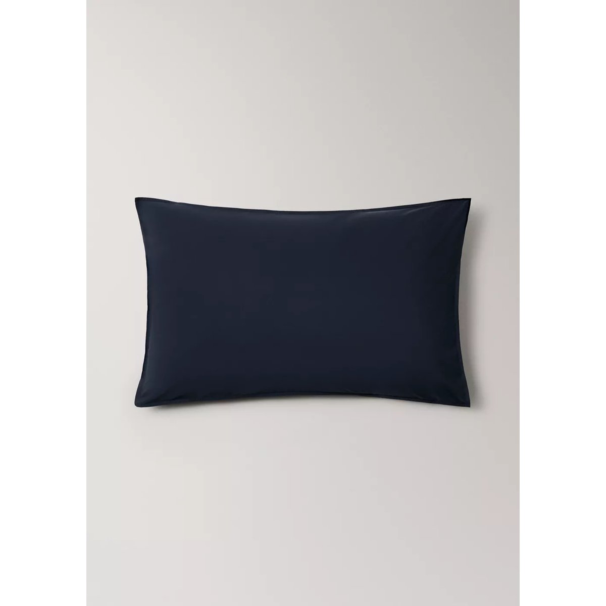 Taie d'oreiller 100 % coton popeline garment-dyed 50 x 75 cm bleu marine, MANGO HOME