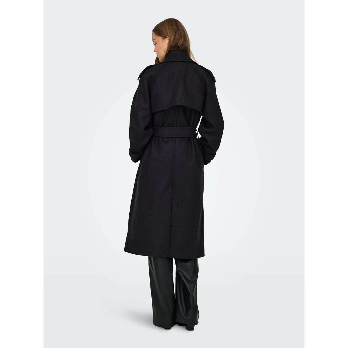Manteau long ceinturé gris foncé, ONLY