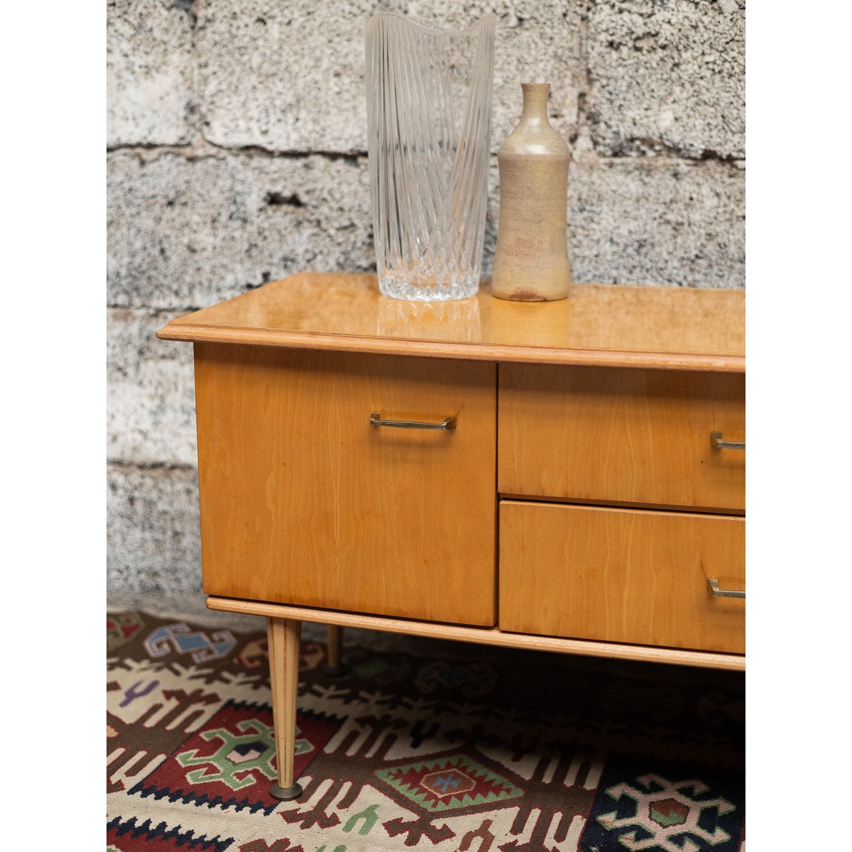 Élégante enfilade au bois clair Margaret N°494 - Bon état bois clair, DEBONGOUT