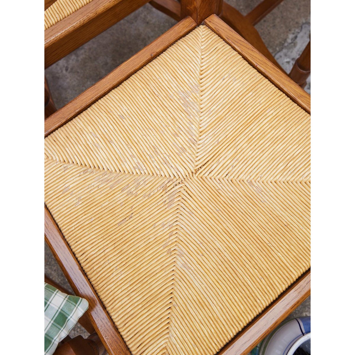 Lot de 6 chaises en chêne et paille Claude N°1422 - Bon état bois clair, DEBONGOUT