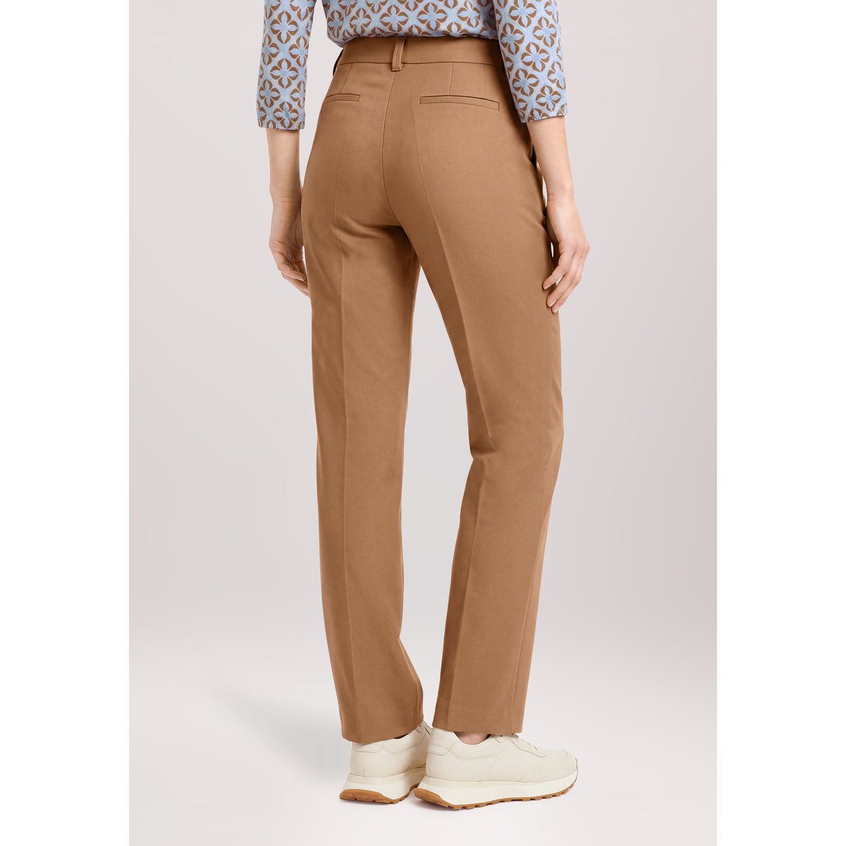 Pantalon stretch à plis repassés beige, BETTY BARCLAY
