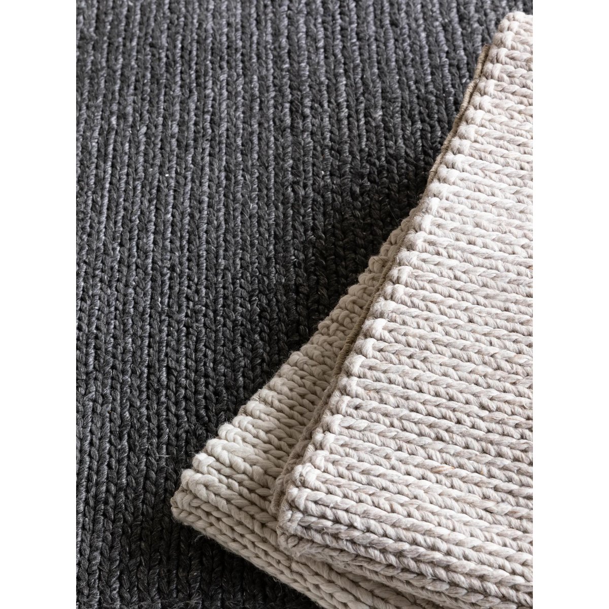 Tapis de laine tissé main UNO crème, BENUTA
