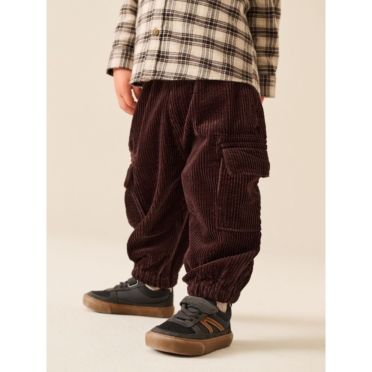 Pantalon cargo en velours côtelé marron, NEXT